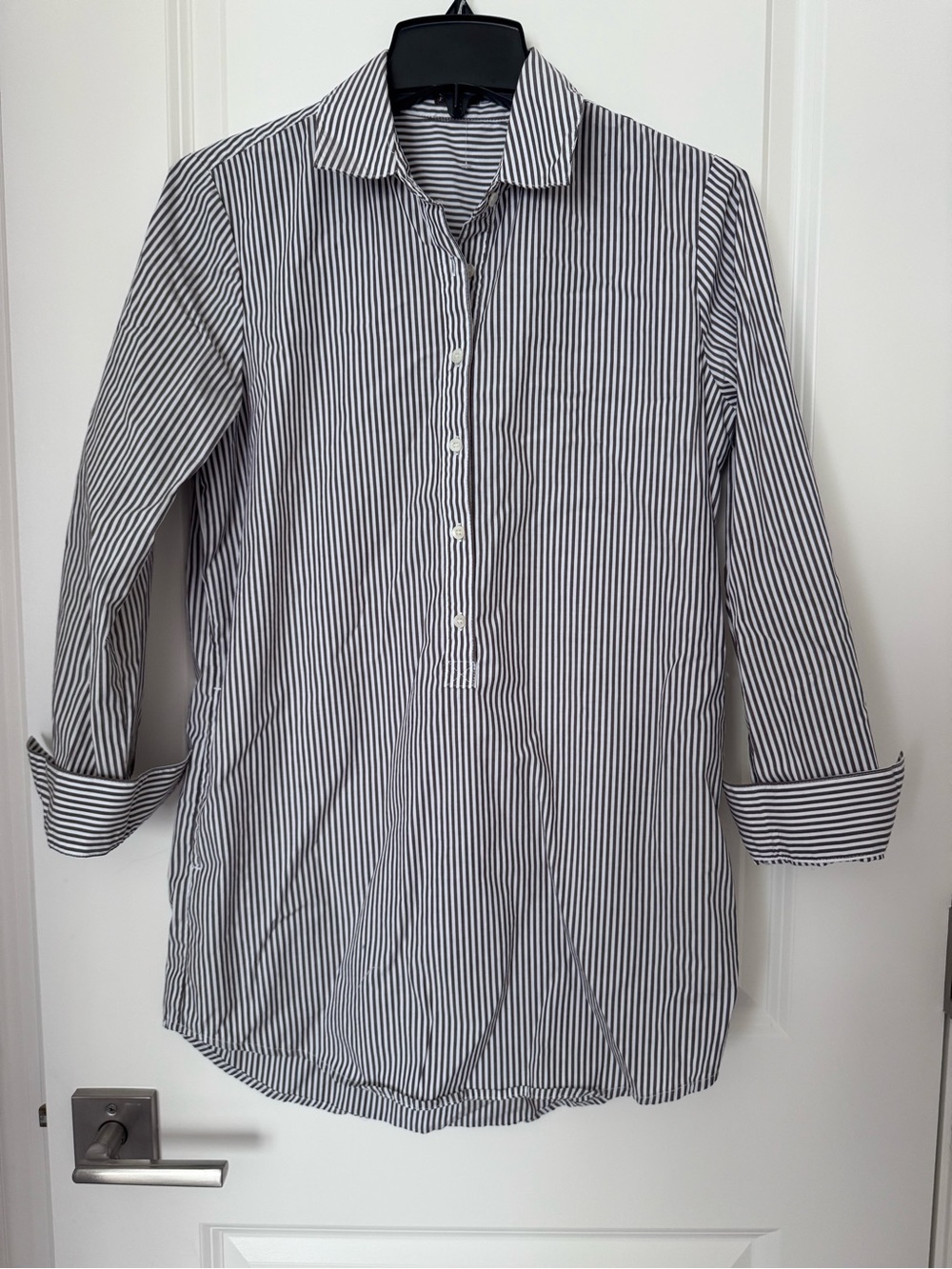 J. McLaughlin Brown and White Striped Tunic Top w/ Pockets